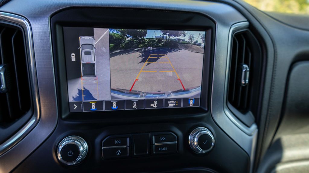 Used 2019 GMC Sierra 1500 SLT 4D Crew Cab