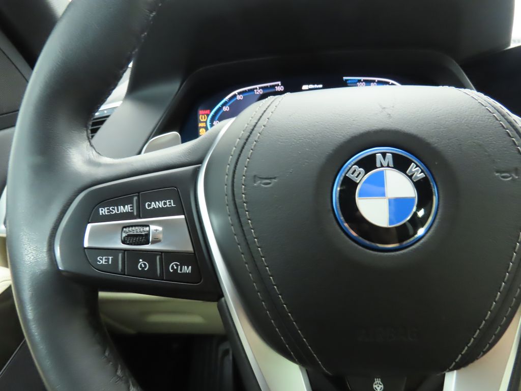 Thumbnail: 2022 BMW X5 - 11