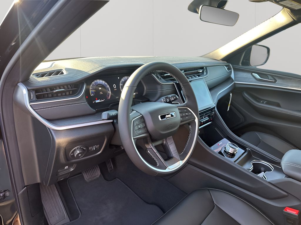 New Car 2025 Jeep Grand Cherokee  Limited For Sale Under $40,000 In Austin, Texas