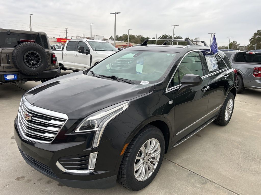 2017 Cadillac XT5 Standard