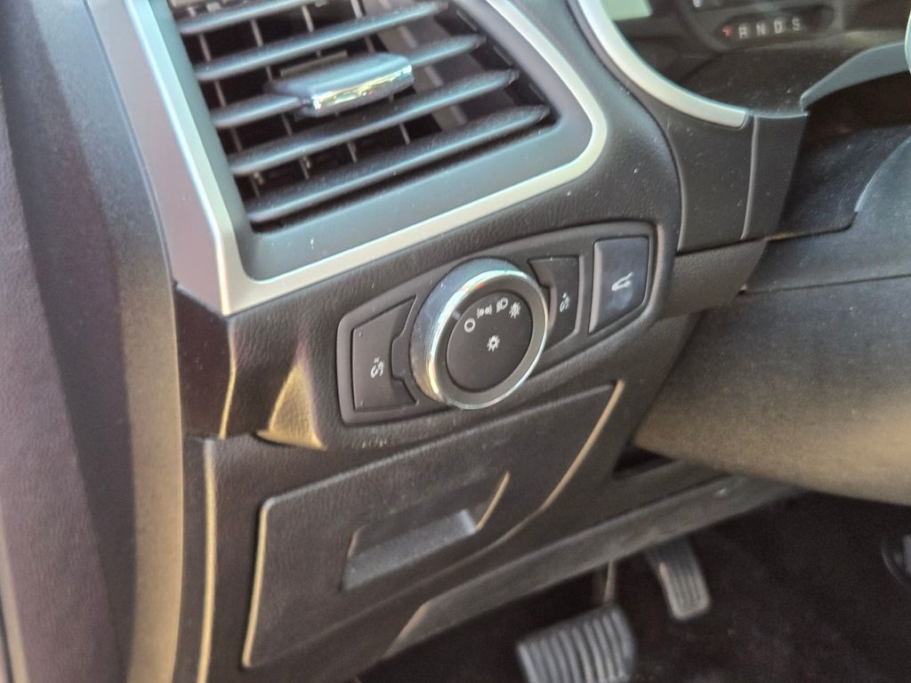 Used 2015 Ford Edge SUV