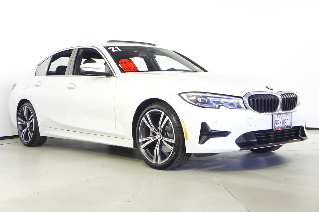 Thumbnail: 2021 BMW 3 Series - 4