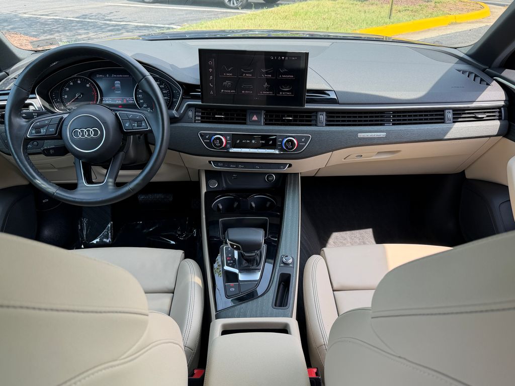 Thumbnail: 2022 Audi A4 - 13