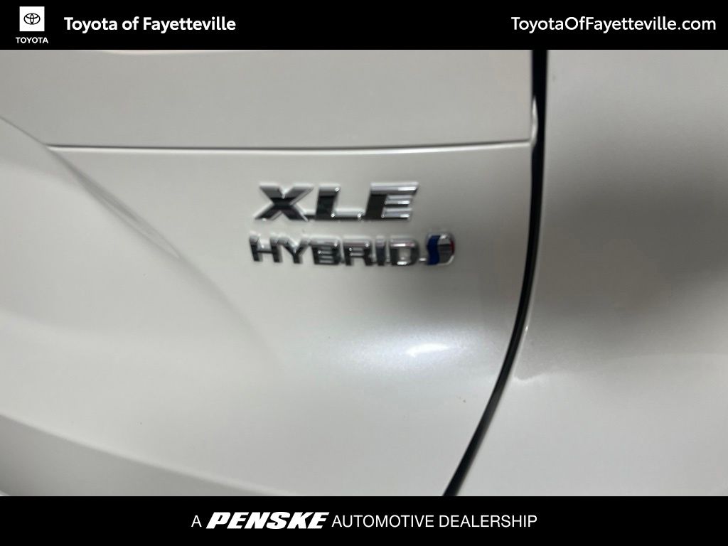 Thumbnail: 2021 Toyota Venza - 19