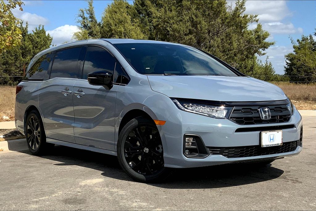 2025 Honda Odyssey Sport 2