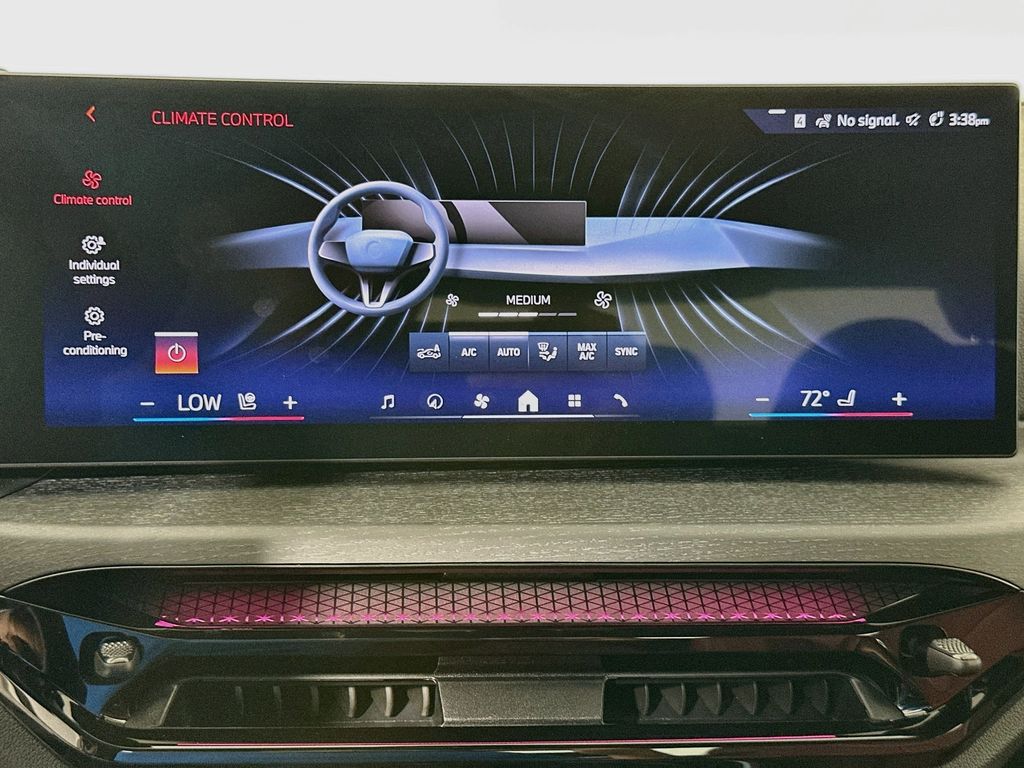 Thumbnail: 2026 BMW 3 Series - 14