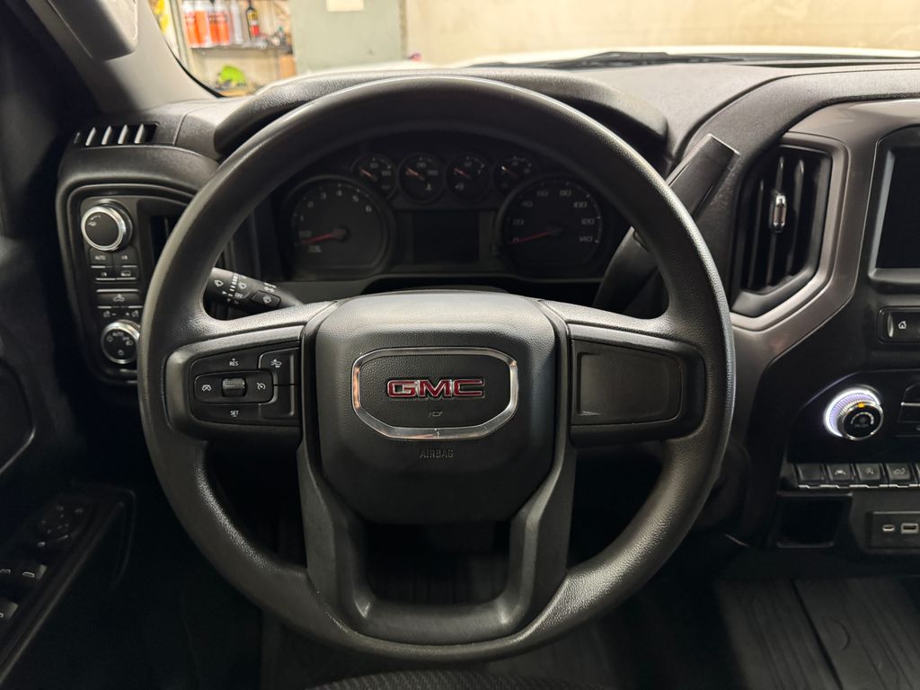 2023 GMC Sierra 1500 Pro