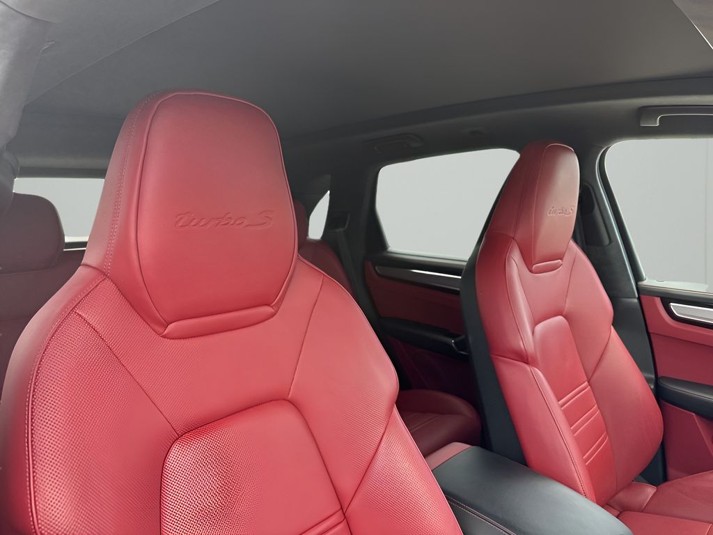 Used Car 2023 Porsche Cayenne E-hybrid  Turbo S For Sale In Austin, Texas