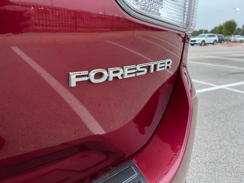 Thumbnail: 2022 Subaru Forester - 9