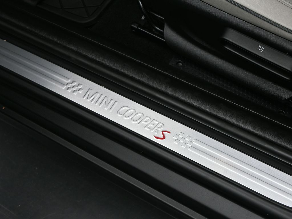 2023 MINI Hardtop Cooper S