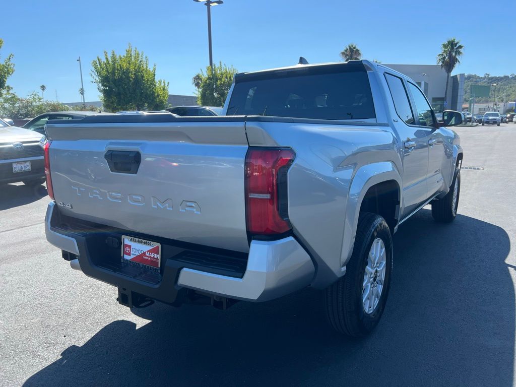 2025 Toyota Tacoma SR5 Double Cab photo 3