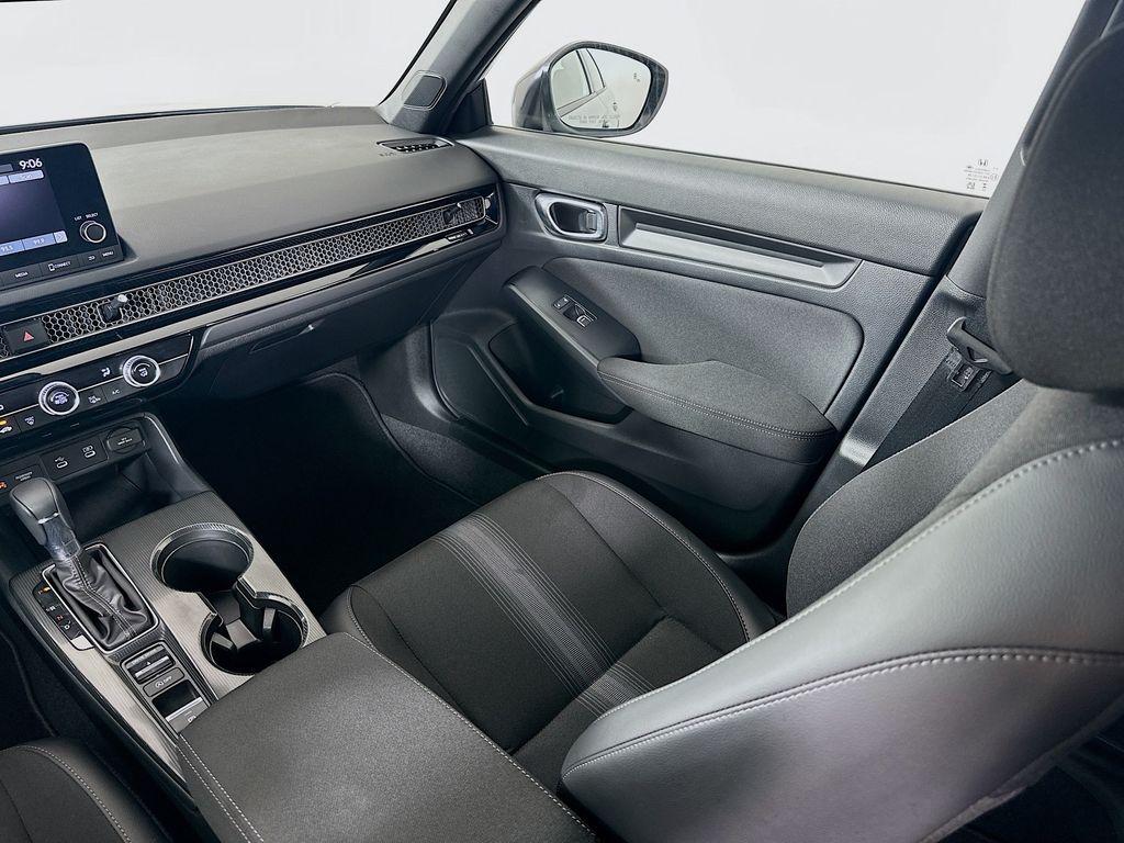 2025 Honda Civic Sport 22