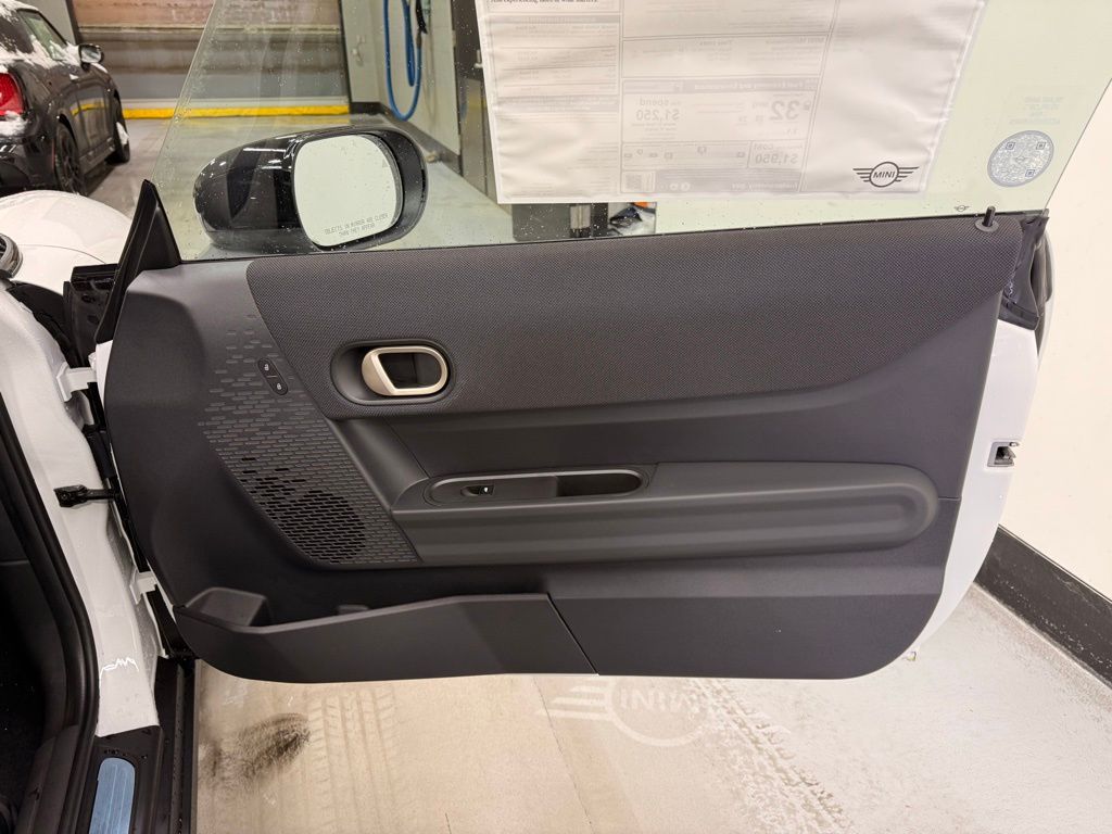 Thumbnail: 2026 MINI Cooper - 21