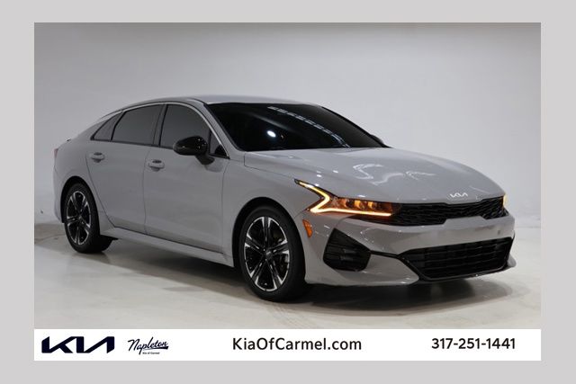 Wolf Gray 2022 Kia K5 Sedan Front-Wheel Drive 8-Speed Automatic