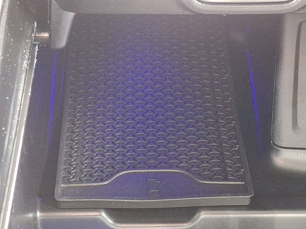 Thumbnail: 2025 Mercedes-Benz GLC - 18