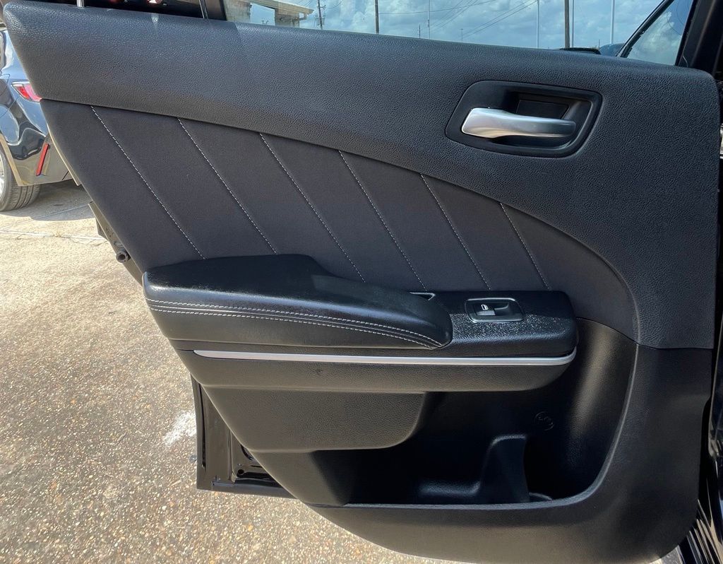 2019 Dodge Charger SXT Black at Autostrade