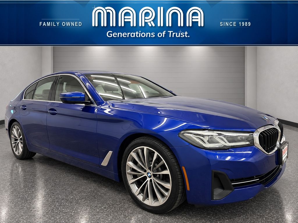 Phytonic Blue Metallic 2021 BMW 5 Series Sedan All-Wheel Drive 8-Speed Automatic