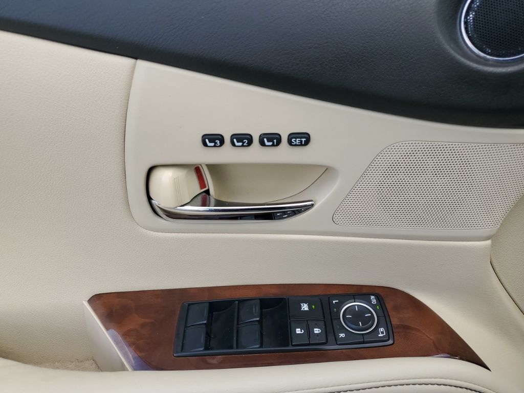 Used Car 2013 Lexus Rx  350 For Sale Under $15,000 In Austin, Texas