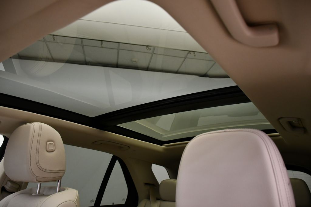 Thumbnail: 2026 Mercedes-Benz GLE - 17