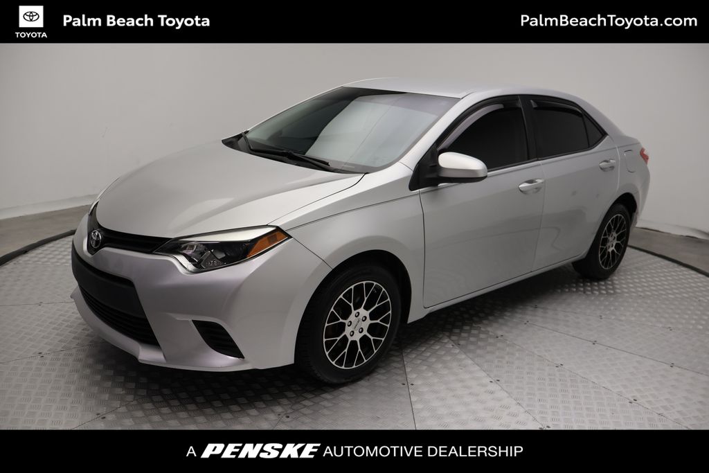 Classic Silver Metallic 2014 Toyota Corolla LE Sedan Front-Wheel Drive Continuously Variable Transmission