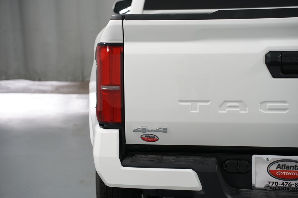 Thumbnail: 2025 Toyota Tacoma - 10