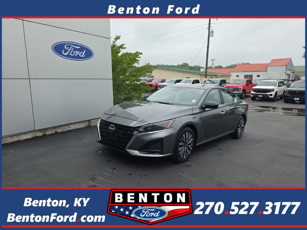 Gray (Gun Metallic) 2025 Nissan Altima Sedan Front-Wheel Drive Continuously Variable Transmission