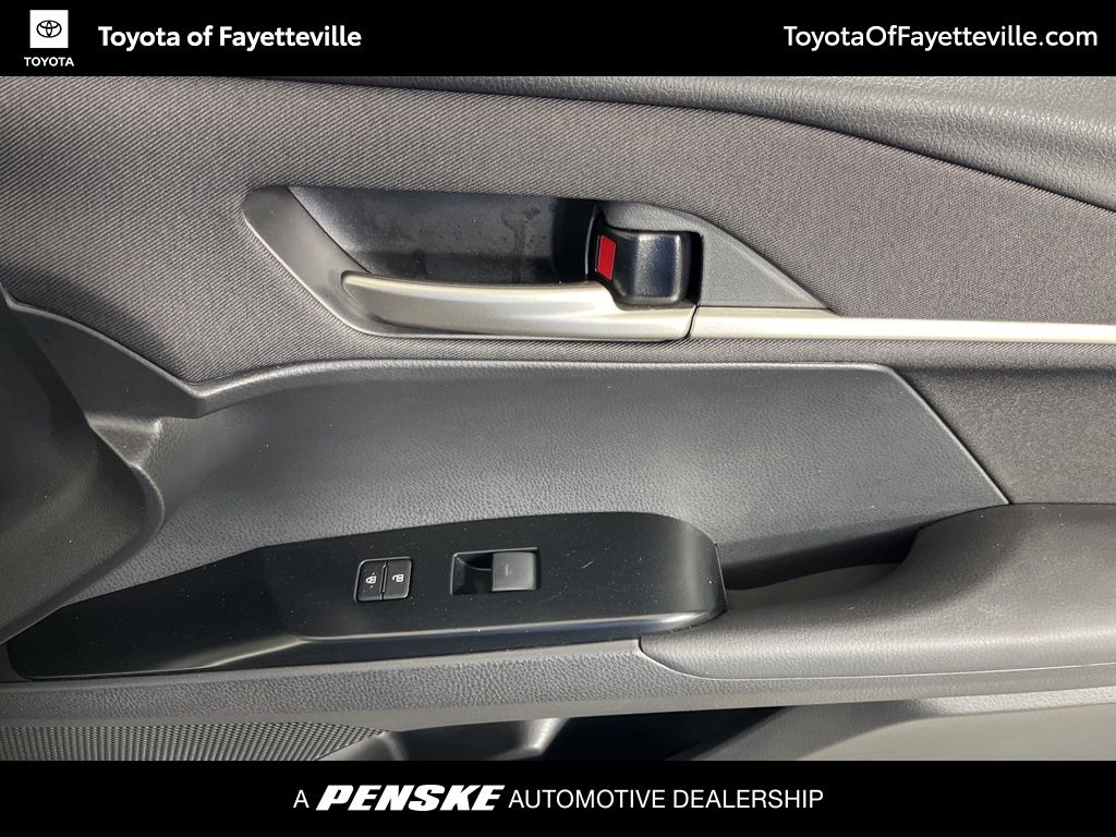 Thumbnail: 2025 Toyota Camry - 11