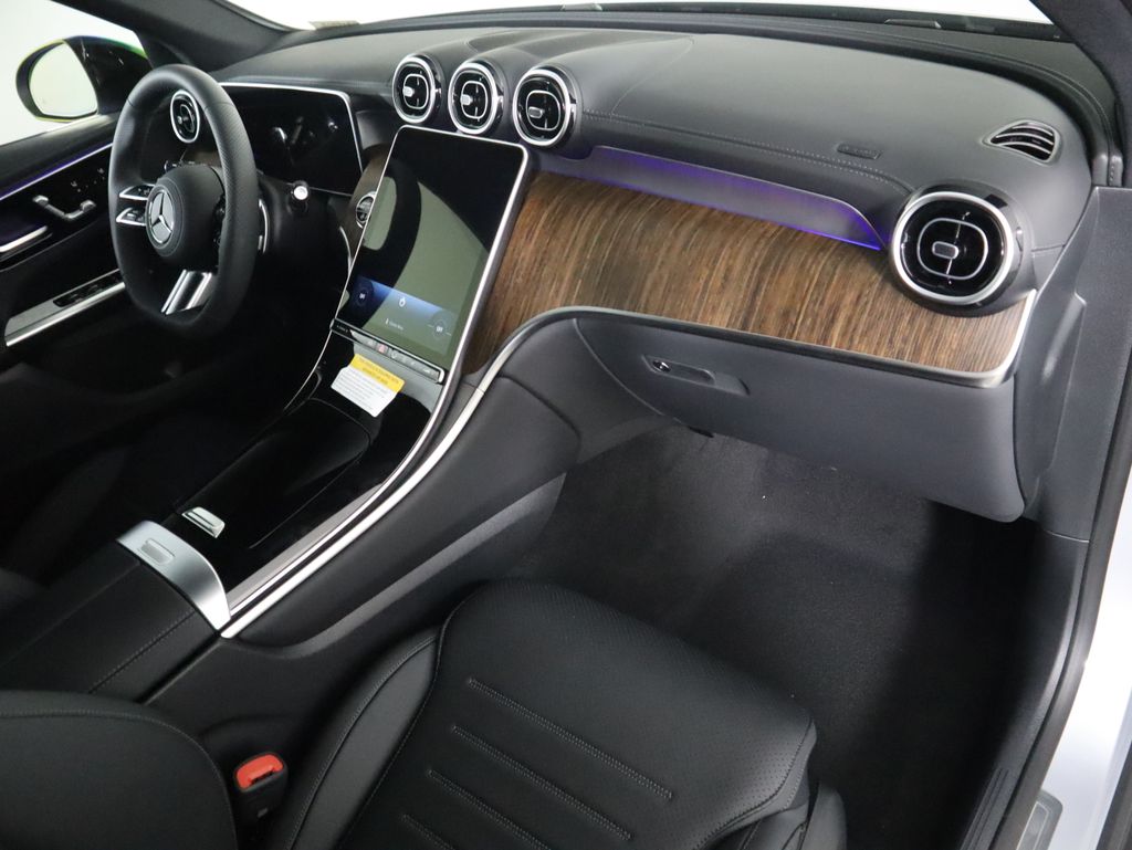 Thumbnail: 2026 Mercedes-Benz GLC - 18