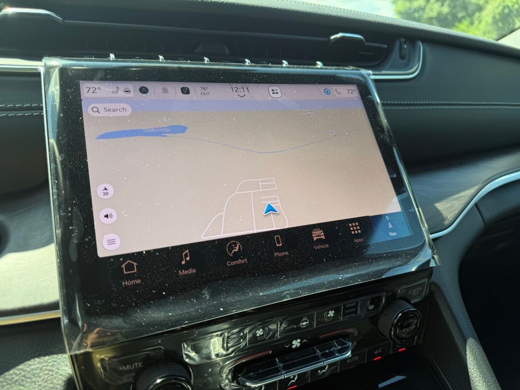 JeepGrand Cherokee L7