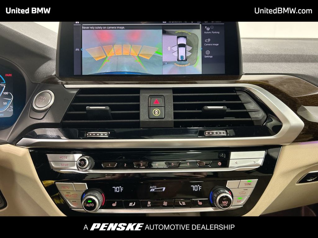 Thumbnail: 2021 BMW X3 - 17