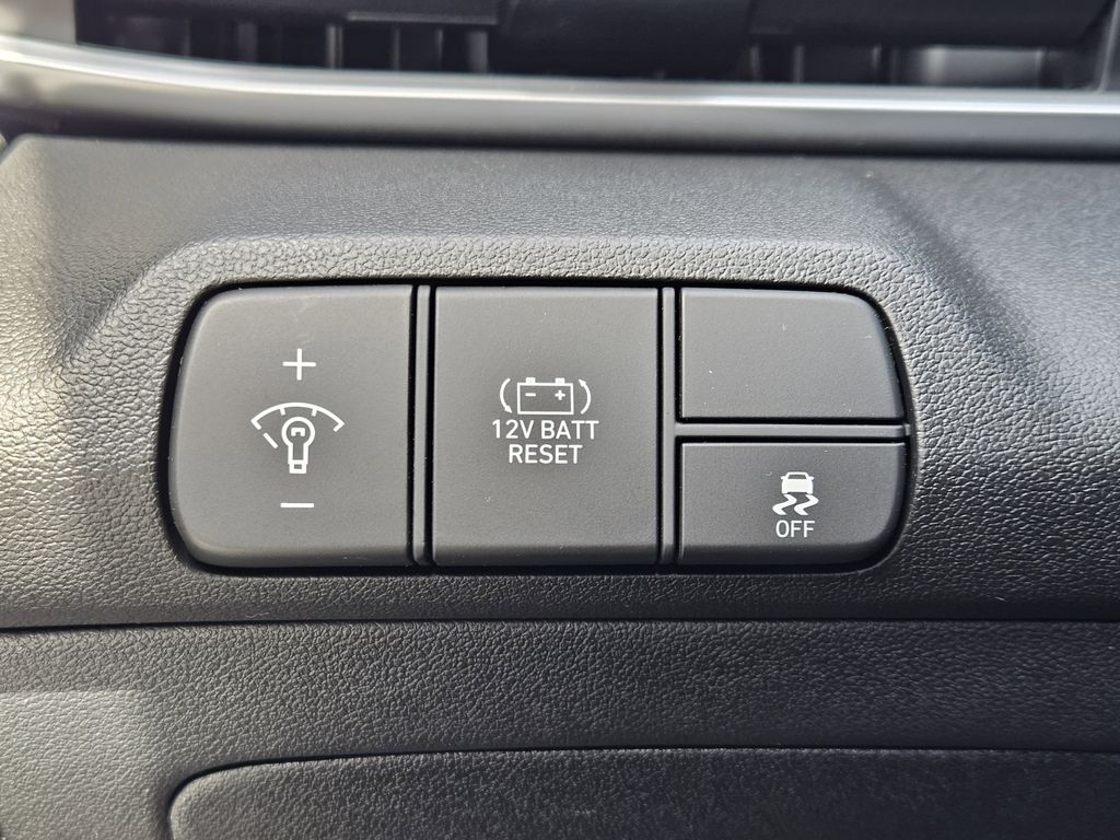 2026 Hyundai Elantra Hybrid