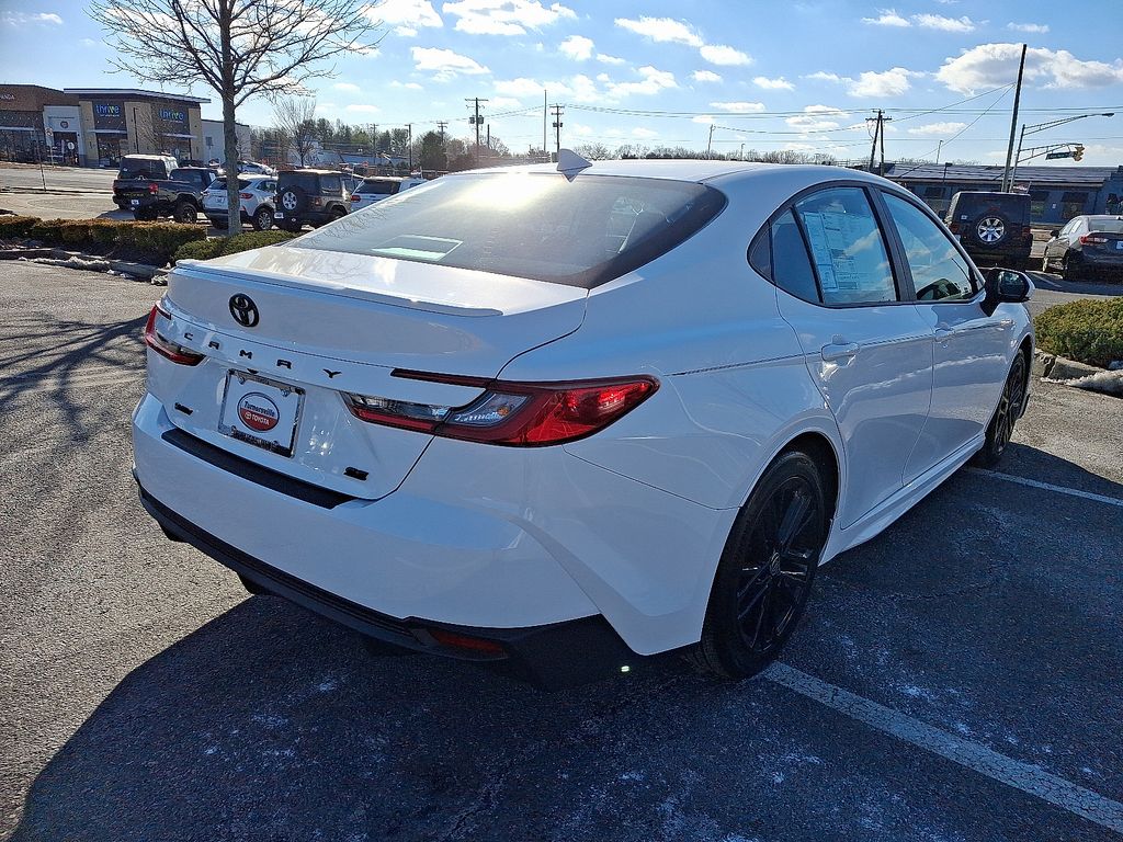 Thumbnail: 2025 Toyota Camry - 4