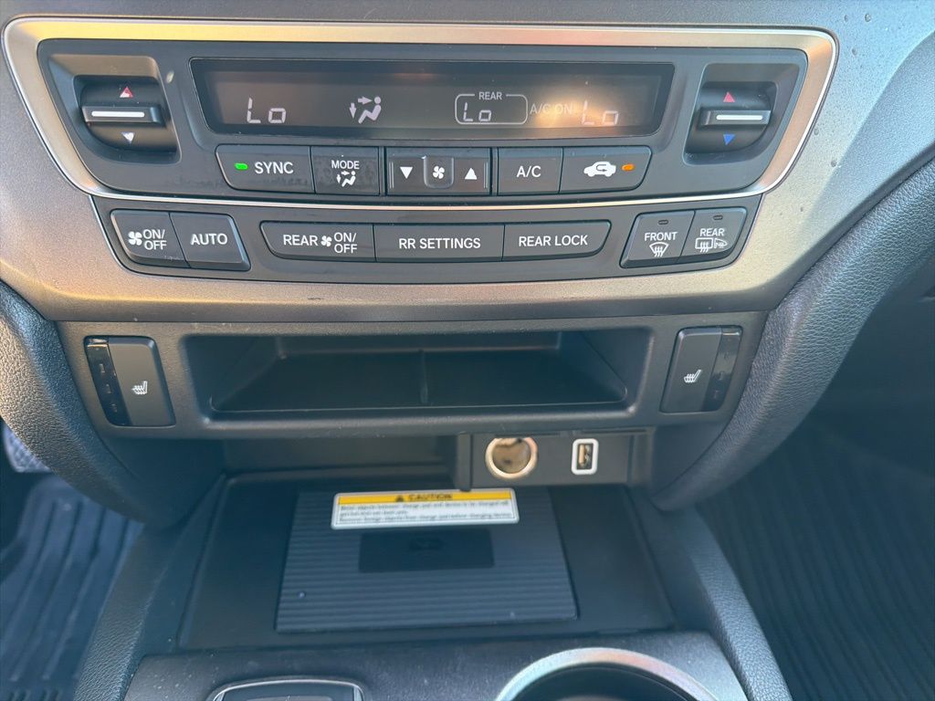 2022 Honda Pilot 2WD Special Edition