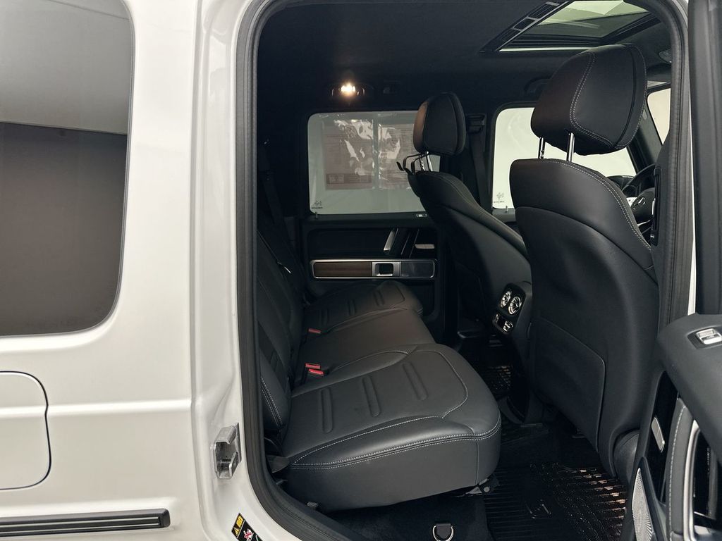 Thumbnail: 2024 Mercedes-Benz G-Class - 7