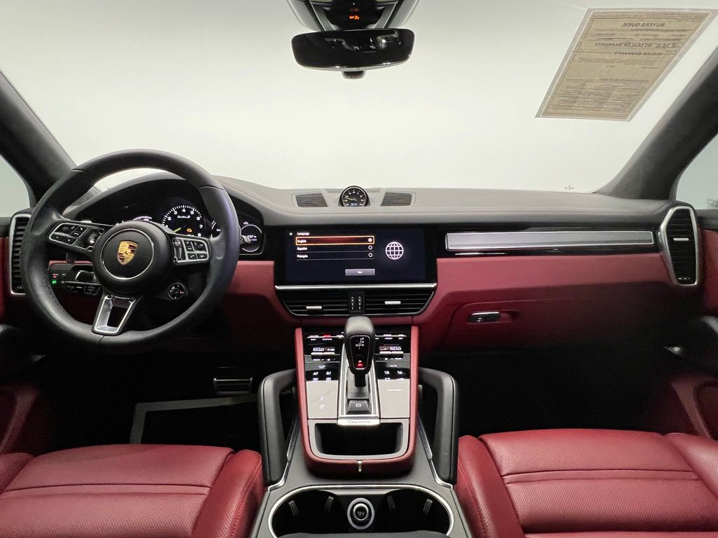 Thumbnail: 2023 Porsche Cayenne - 6