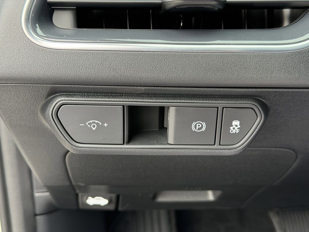 new 2025 Kia K4 car, priced at $22,405