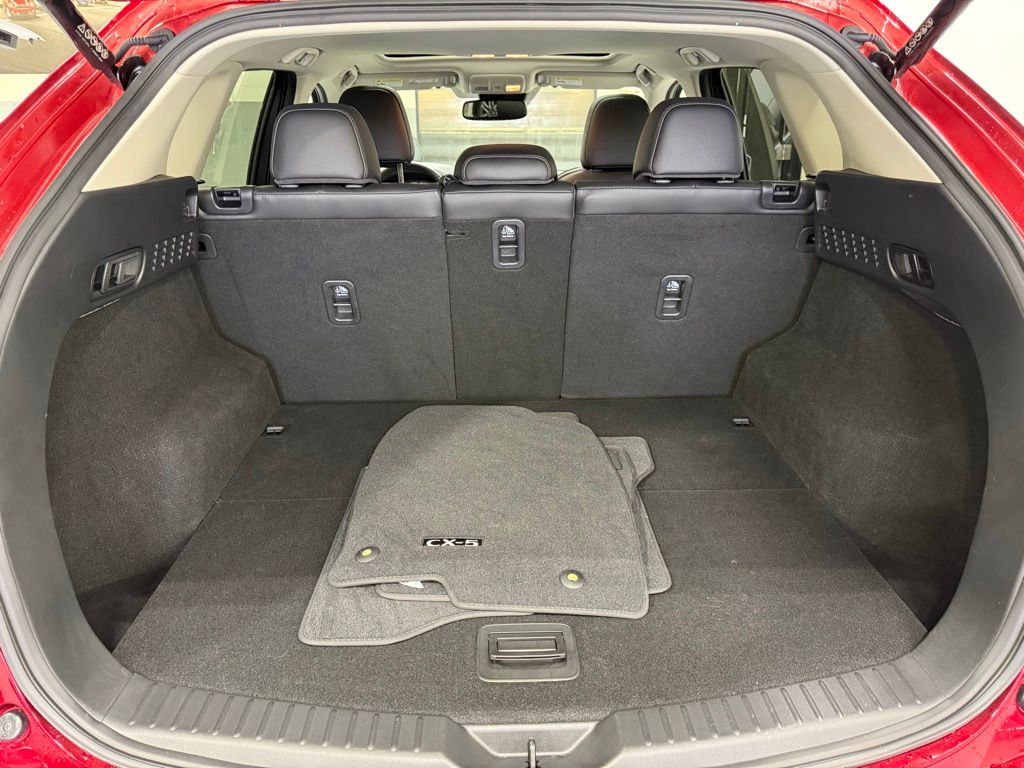 2022 Mazda CX-5 S Preferred 25