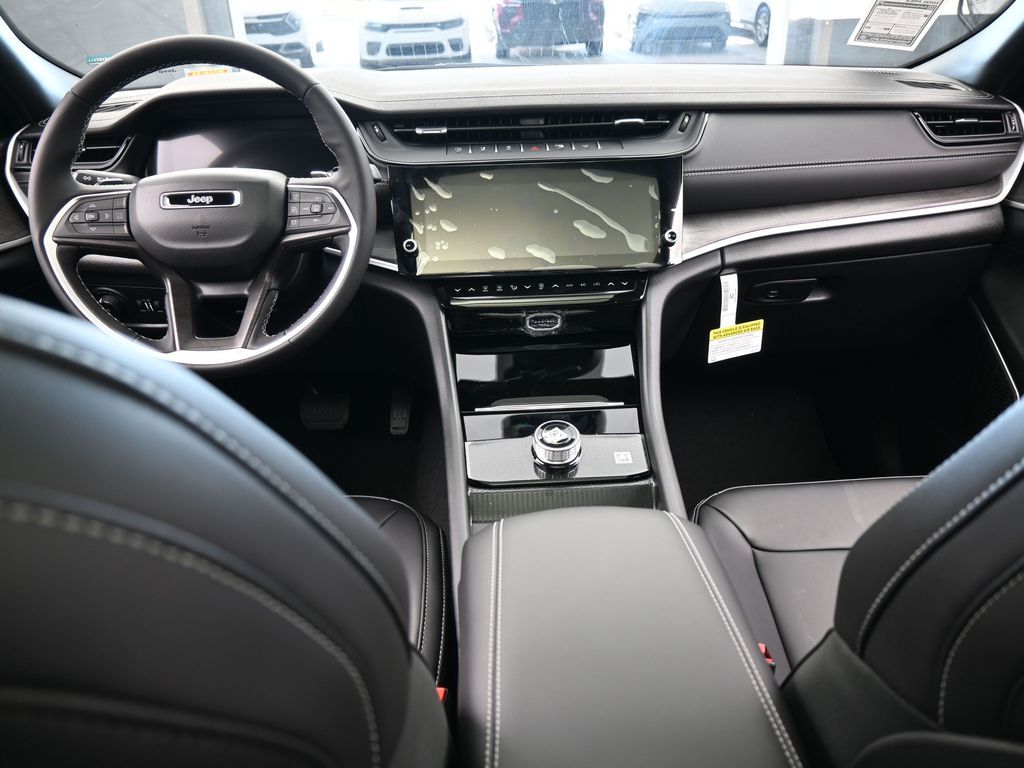 New 2026 Silver Zynith Jeep Limited image 32