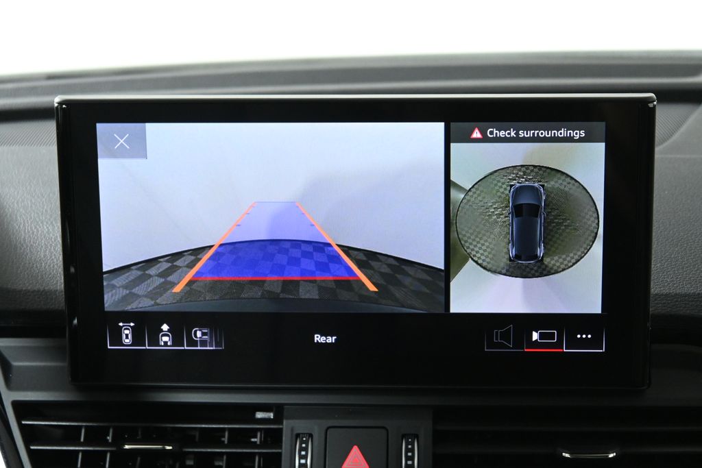 2025 Audi Q5 e Premium Plus 23