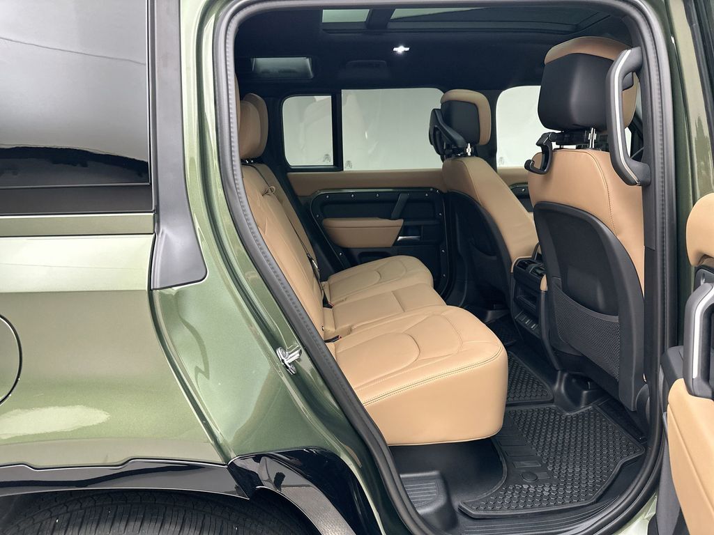 Thumbnail: 2026 Land Rover Defender - 15