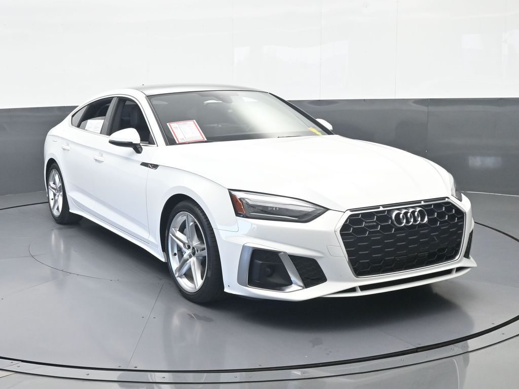 Used 2021 Ibis White Audi 45 S line Premium image 9