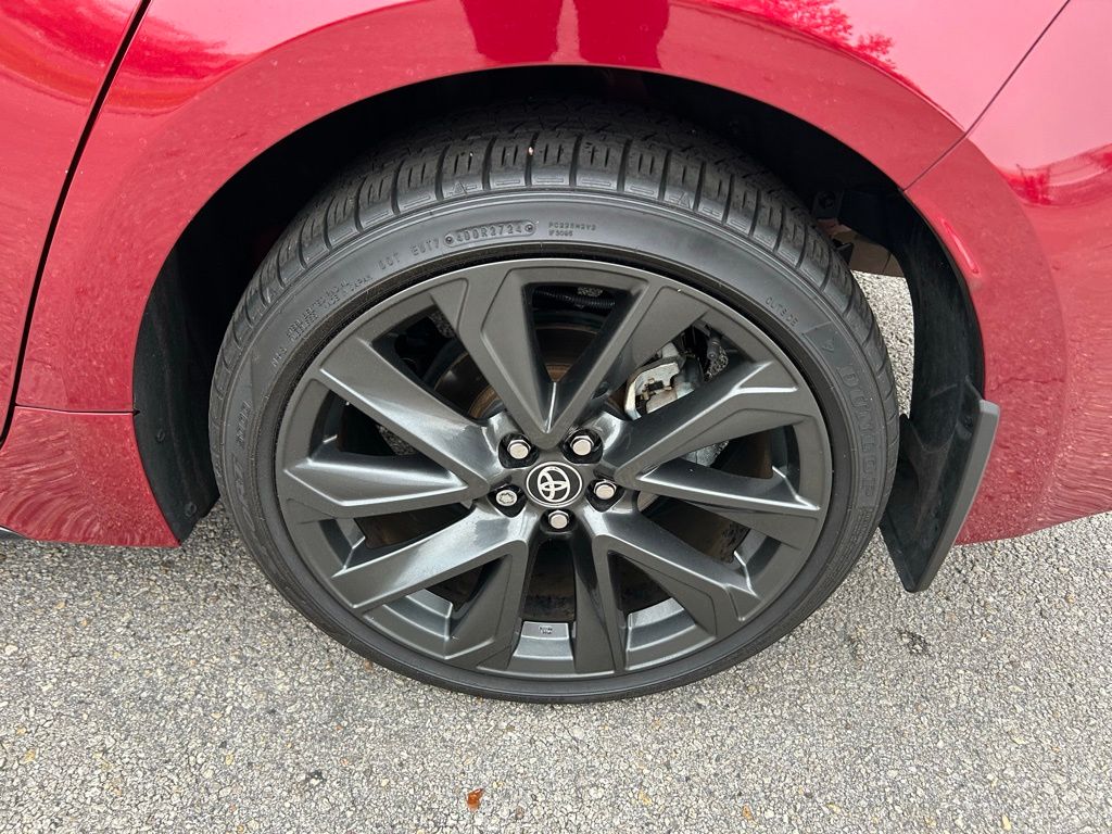 Thumbnail: 2025 Toyota Corolla - 9