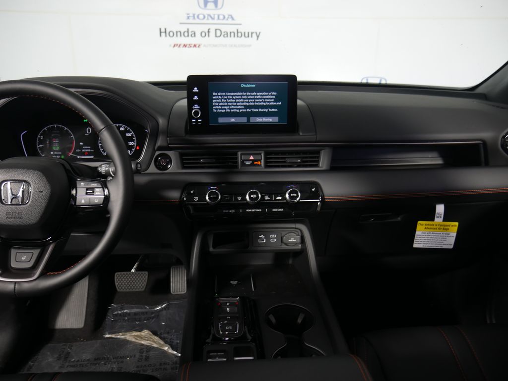 Thumbnail: 2025 Honda Pilot - 16