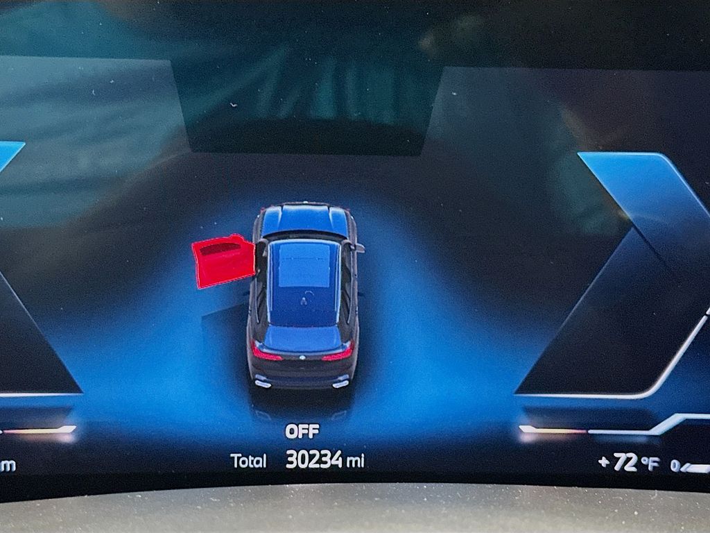 Thumbnail: 2024 BMW X5 - 12