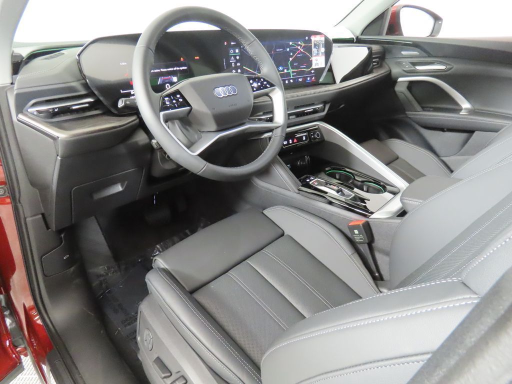Thumbnail: 2025 Audi Q5 - 25
