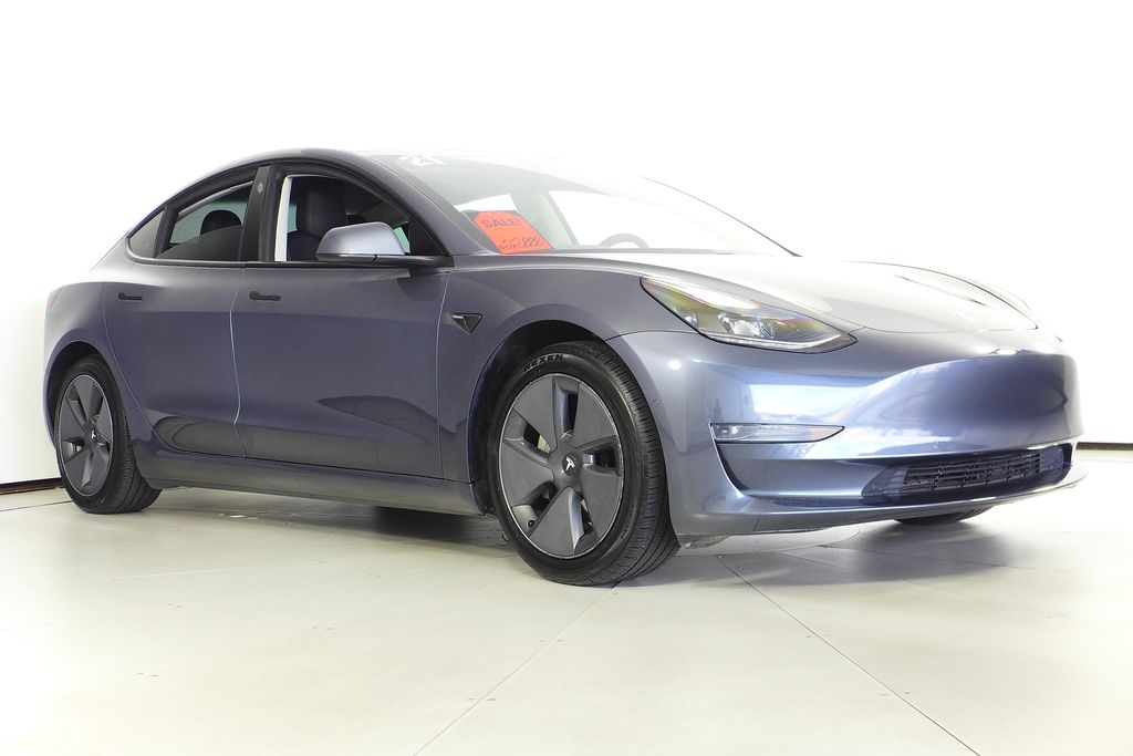 Thumbnail: 2021 Tesla Model 3 - 4