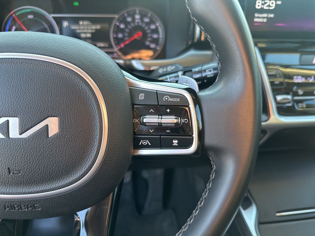 Used Car 2022 Kia Sorento Hybrid  Ex For Sale Under $30,000 In Austin, Texas