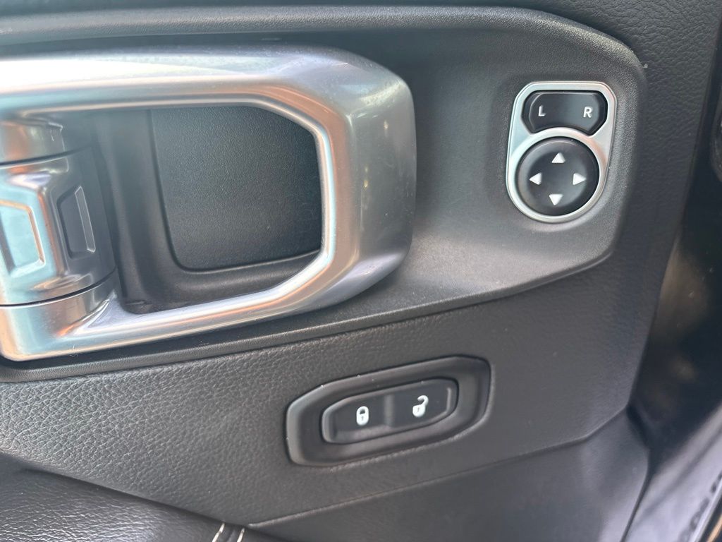 Used 2020 Jeep Wrangler SUV