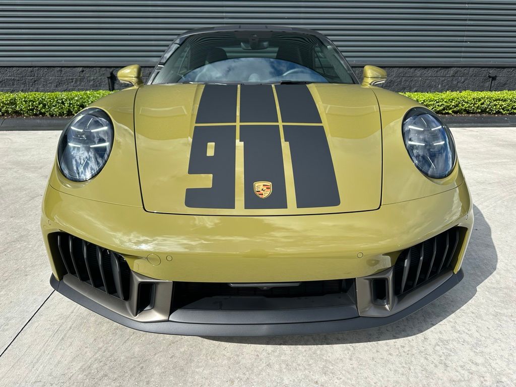 Thumbnail: 2026 Porsche 911 - 8