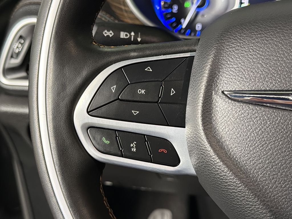 used 2021 Chrysler Pacifica car, priced at $27,500